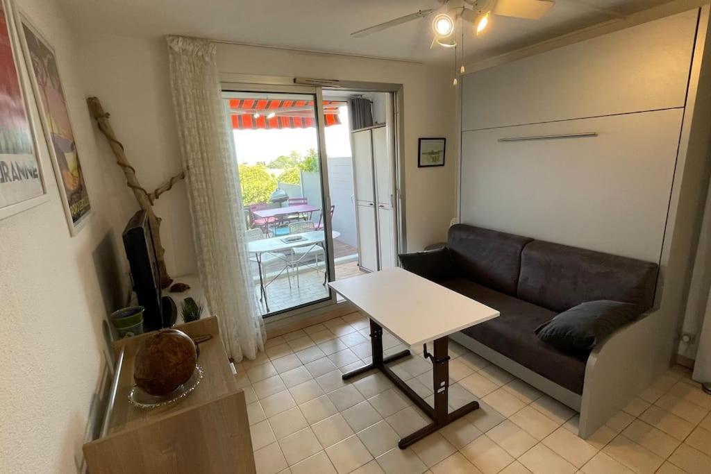 L'Escale Appartement Carqueiranne Buitenkant foto
